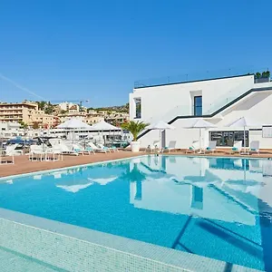 calanova-sports-residence.allmallorcahotels.com/